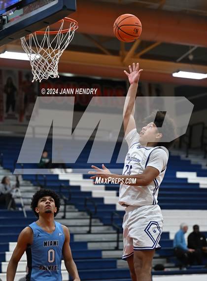 Thumbnail 2 in Palmetto vs. Bingham (Tarkanian Classic) photogallery.