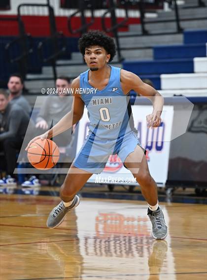 Thumbnail 2 in Palmetto vs. Bingham (Tarkanian Classic) photogallery.