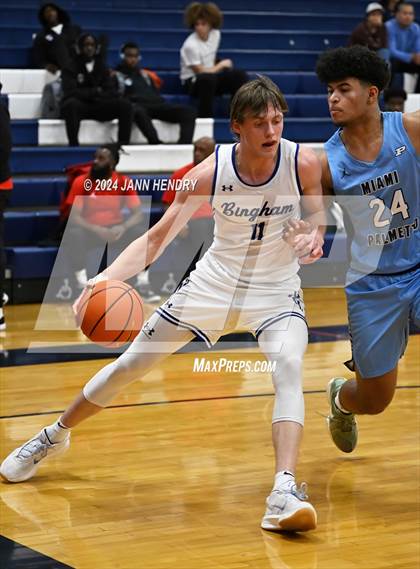 Thumbnail 3 in Palmetto vs. Bingham (Tarkanian Classic) photogallery.