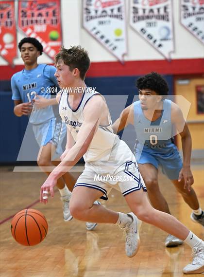 Thumbnail 2 in Palmetto vs. Bingham (Tarkanian Classic) photogallery.