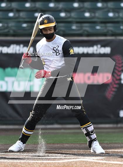 Thumbnail 1 in Brother Rice vs. Marian Catholic photogallery.