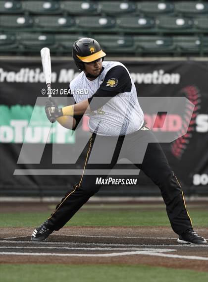 Thumbnail 3 in Brother Rice vs. Marian Catholic photogallery.