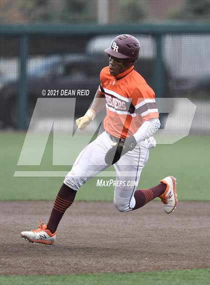 Thumbnail 2 in Brother Rice vs. Marian Catholic photogallery.