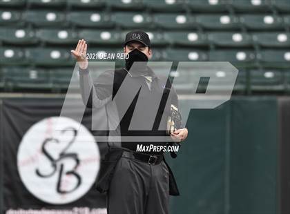 Thumbnail 2 in Brother Rice vs. Marian Catholic photogallery.