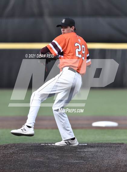 Thumbnail 2 in Brother Rice vs. Marian Catholic photogallery.