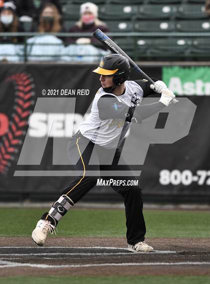 Thumbnail 2 in Brother Rice vs. Marian Catholic photogallery.