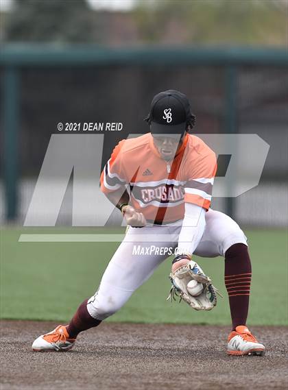 Thumbnail 1 in Brother Rice vs. Marian Catholic photogallery.