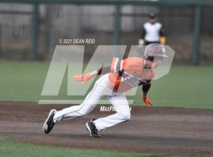 Thumbnail 1 in Brother Rice vs. Marian Catholic photogallery.