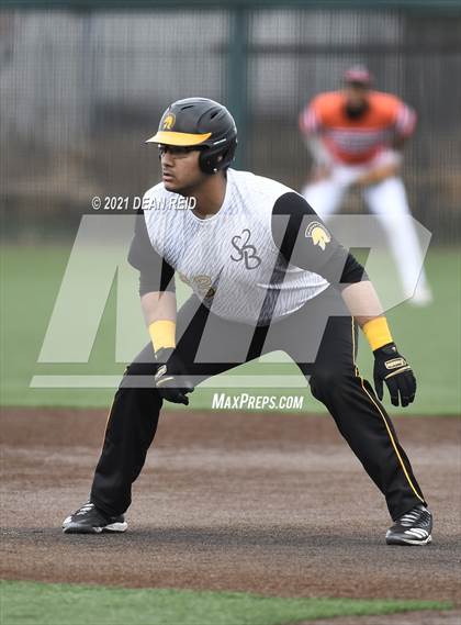 Thumbnail 2 in Brother Rice vs. Marian Catholic photogallery.