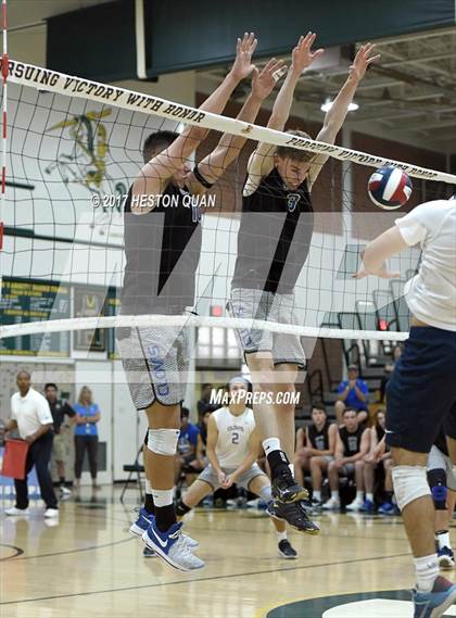 Thumbnail 2 in Clovis vs. Notre Dame (SO) (CIF SoCal Regional D2 Final) photogallery.