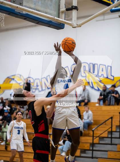 Thumbnail 1 in Canyon Hills @ San Pasqual photogallery.
