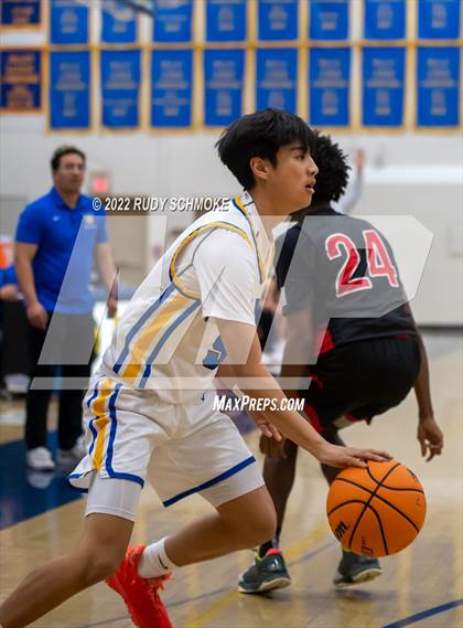 Thumbnail 1 in Canyon Hills @ San Pasqual photogallery.