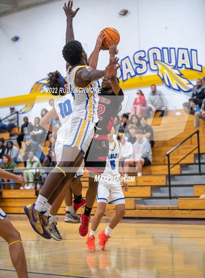 Thumbnail 2 in Canyon Hills @ San Pasqual photogallery.