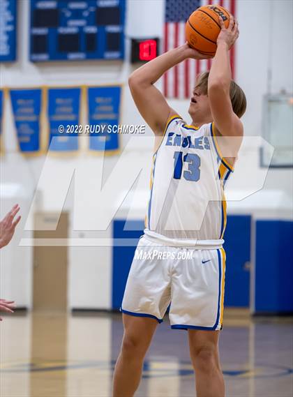 Thumbnail 1 in Canyon Hills @ San Pasqual photogallery.