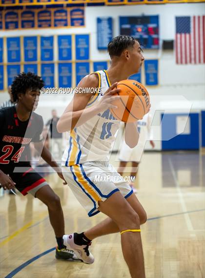 Thumbnail 3 in Canyon Hills @ San Pasqual photogallery.