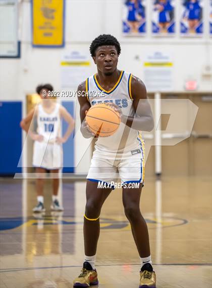 Thumbnail 3 in Canyon Hills @ San Pasqual photogallery.