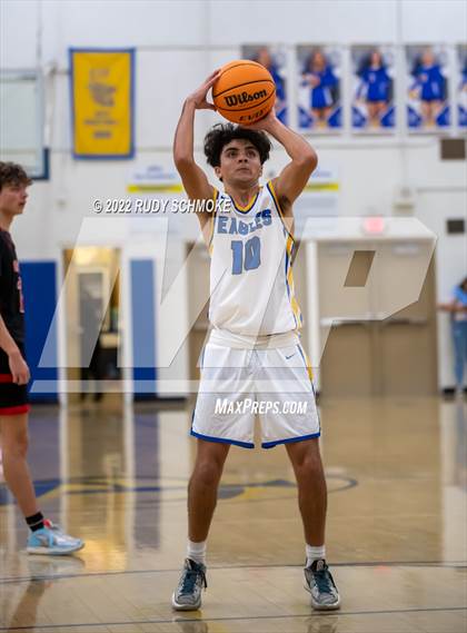 Thumbnail 1 in Canyon Hills @ San Pasqual photogallery.