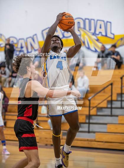 Thumbnail 2 in Canyon Hills @ San Pasqual photogallery.