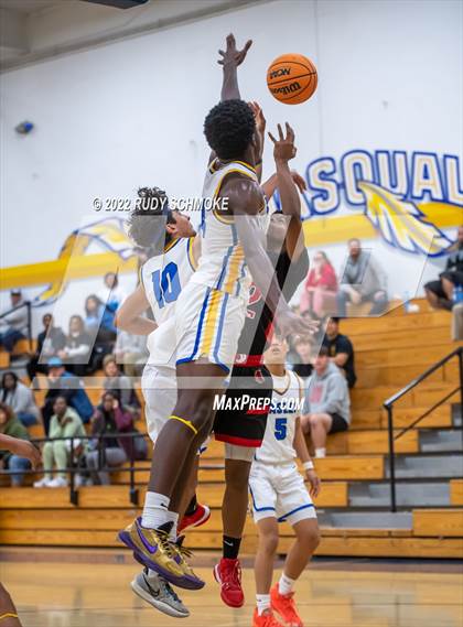 Thumbnail 3 in Canyon Hills @ San Pasqual photogallery.