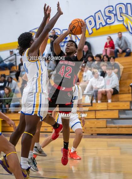 Thumbnail 3 in Canyon Hills @ San Pasqual photogallery.