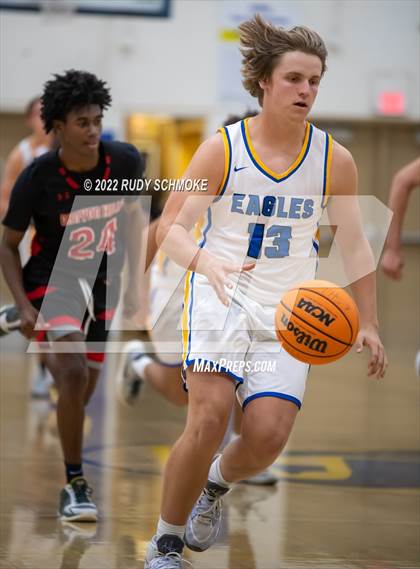 Thumbnail 3 in Canyon Hills @ San Pasqual photogallery.