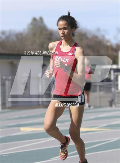 Thumbnail 3 in Capital Valley Conference 1A Meet (Distance Races) photogallery.