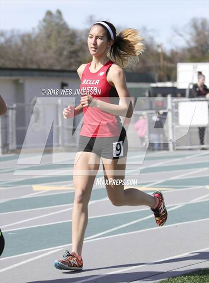 Thumbnail 2 in Capital Valley Conference 1A Meet (Distance Races) photogallery.