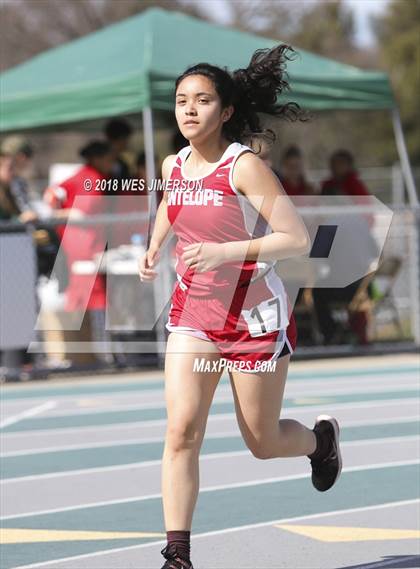 Thumbnail 2 in Capital Valley Conference 1A Meet (Distance Races) photogallery.