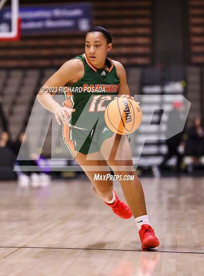 Thumbnail 3 in Porterville @ Bakersfield Christian (CIF CS DIII Championship) photogallery.