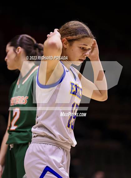 Thumbnail 2 in Porterville @ Bakersfield Christian (CIF CS DIII Championship) photogallery.