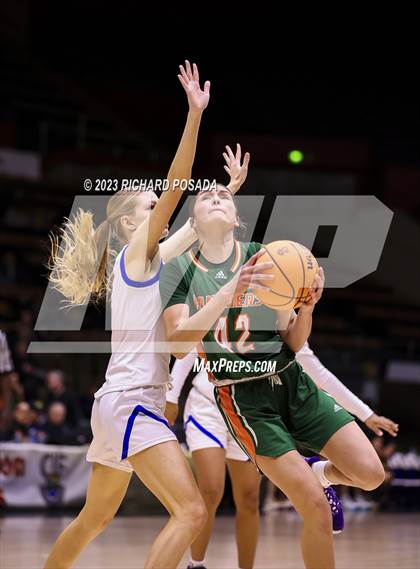 Thumbnail 3 in Porterville @ Bakersfield Christian (CIF CS DIII Championship) photogallery.