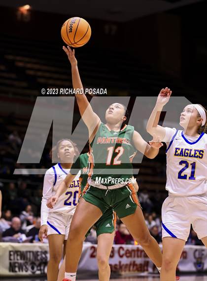 Thumbnail 1 in Porterville @ Bakersfield Christian (CIF CS DIII Championship) photogallery.