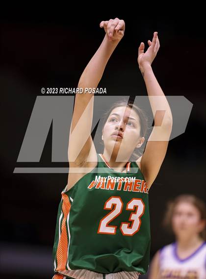 Thumbnail 2 in Porterville @ Bakersfield Christian (CIF CS DIII Championship) photogallery.