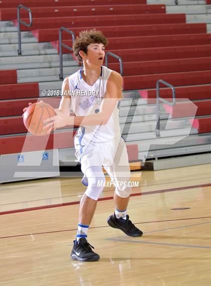 Thumbnail 2 in Dana Hills vs Canyon Springs (Rancho Mirage Holiday Invitational) photogallery.