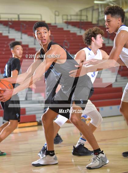 Thumbnail 1 in Dana Hills vs Canyon Springs (Rancho Mirage Holiday Invitational) photogallery.