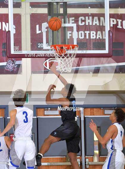 Thumbnail 1 in Dana Hills vs Canyon Springs (Rancho Mirage Holiday Invitational) photogallery.