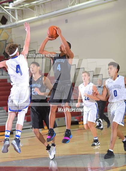 Thumbnail 1 in Dana Hills vs Canyon Springs (Rancho Mirage Holiday Invitational) photogallery.