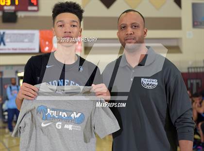 Thumbnail 2 in Dana Hills vs Canyon Springs (Rancho Mirage Holiday Invitational) photogallery.