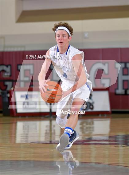 Thumbnail 1 in Dana Hills vs Canyon Springs (Rancho Mirage Holiday Invitational) photogallery.