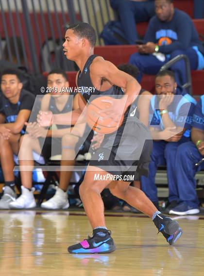Thumbnail 2 in Dana Hills vs Canyon Springs (Rancho Mirage Holiday Invitational) photogallery.