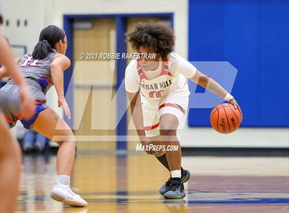 Thumbnail 1 in Temple vs. Cedar Hill (UIL 6A Bi-District) photogallery.