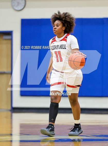 Thumbnail 3 in Temple vs. Cedar Hill (UIL 6A Bi-District) photogallery.