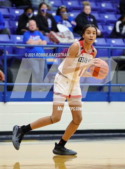 Thumbnail 3 in Temple vs. Cedar Hill (UIL 6A Bi-District) photogallery.