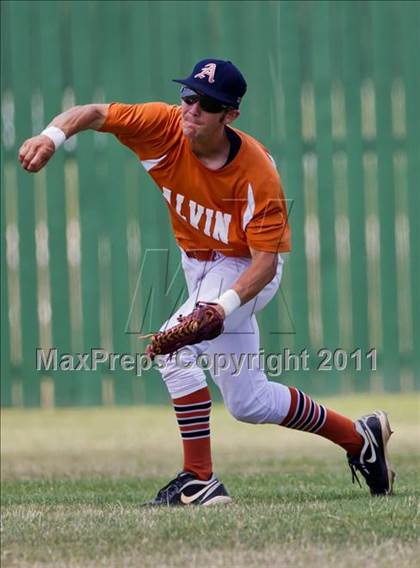 Thumbnail 3 in Alvin vs Fort Bend Clements (Region III Bi-District) photogallery.