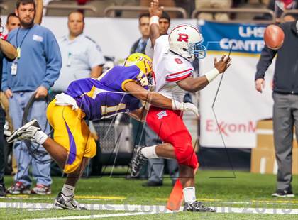 Thumbnail 1 in Byrd vs. Archbishop Rummel (LHSAA D1 Final) photogallery.