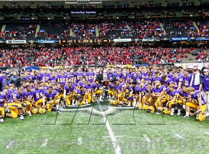 Thumbnail 3 in Byrd vs. Archbishop Rummel (LHSAA D1 Final) photogallery.