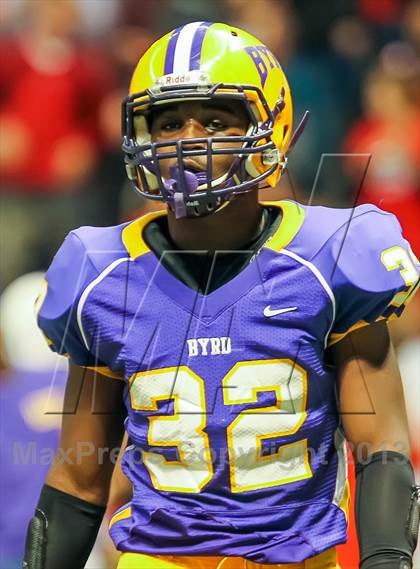 Thumbnail 1 in Byrd vs. Archbishop Rummel (LHSAA D1 Final) photogallery.