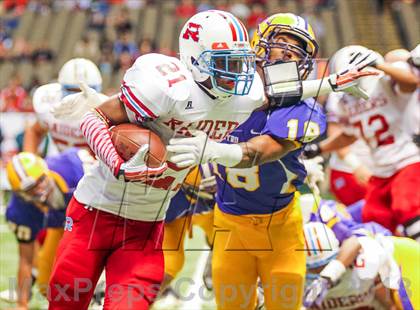 Thumbnail 3 in Byrd vs. Archbishop Rummel (LHSAA D1 Final) photogallery.