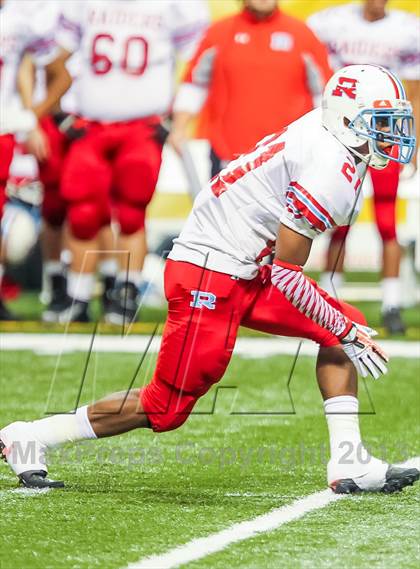 Thumbnail 2 in Byrd vs. Archbishop Rummel (LHSAA D1 Final) photogallery.