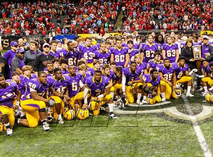 Thumbnail 1 in Byrd vs. Archbishop Rummel (LHSAA D1 Final) photogallery.